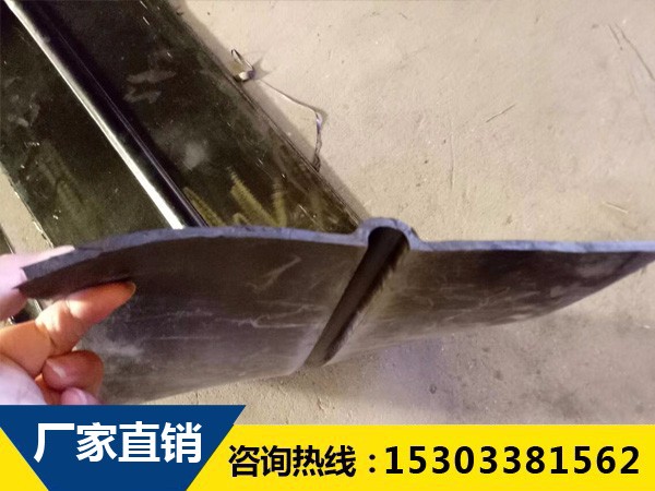 如何做好外貼式橡膠止水帶等材料的防護？