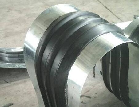 鋼邊橡膠止水帶設(shè)鋼邊有哪些重要意義呢？