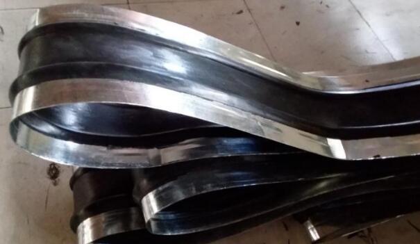 鋼邊橡膠止水帶設(shè)鋼邊有哪些重要意義呢？